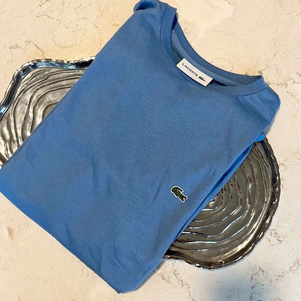 Lacoste Short Sleeve Tee in Light Blue with Green Crocodile Logo